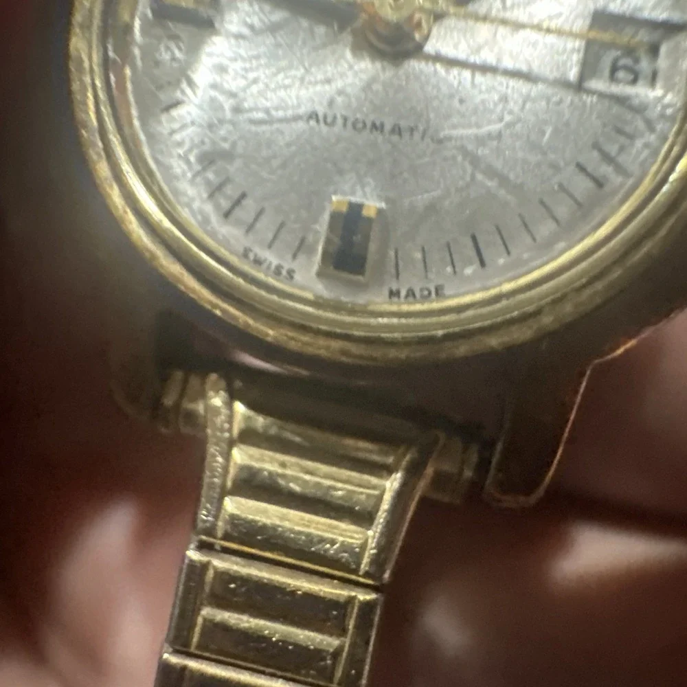Working Vintage Luxor Automatic Gold Tone‎ Women's Swiss watch 24MM Rare Fit 7in